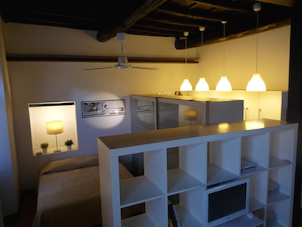 Cosy Trastevere Apartamento Roma Quarto foto
